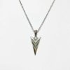 Vintage-Luminous-Arrow-Pendant-Necklace-Classic-Alloy-Fluorescent-Necklace-Glow-In-The-Dark-Jewelry-for-Men-2